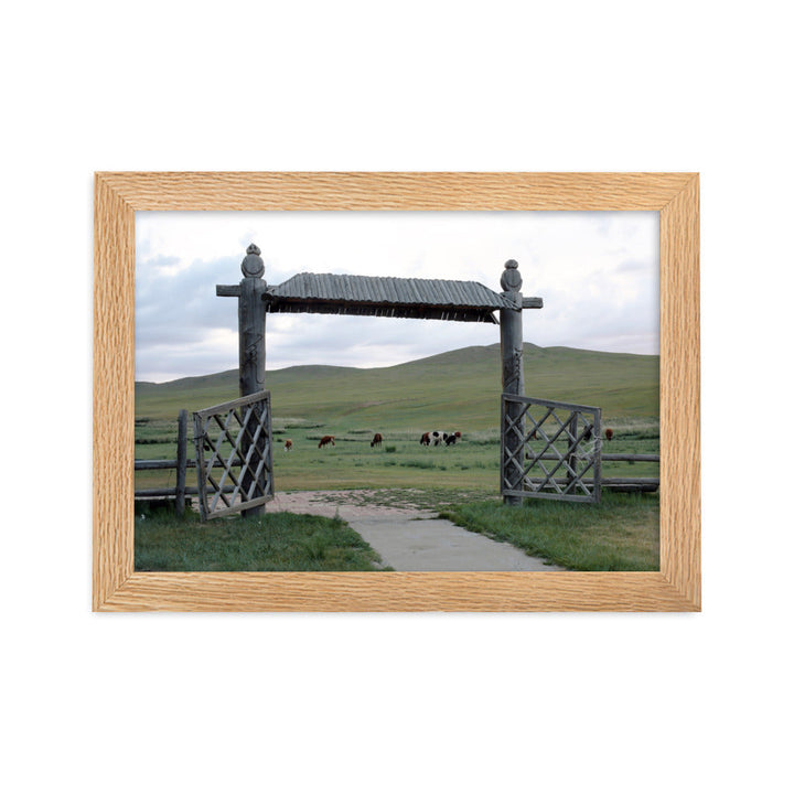 Poster mit Rahmen - The gateway to the steppes of Mongolia Young Han Song Oak / 21×30 cm artlia
