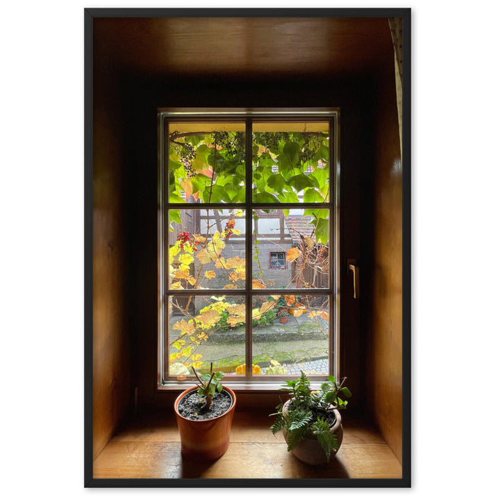 Herbstfenster Margersdorf - Poster im Rahmen Kuratoren von artlia Schwarz / 61×91 cm artlia