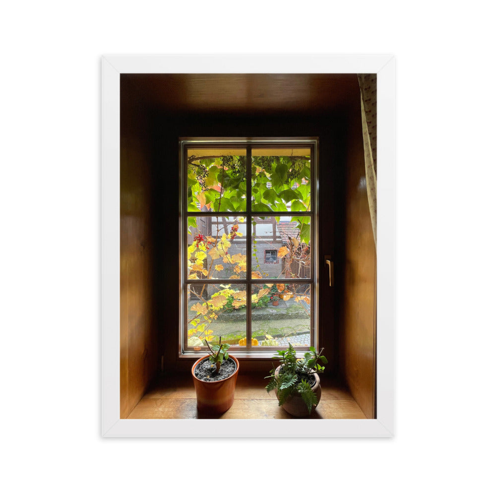Herbstfenster Margersdorf - Poster im Rahmen Kuratoren von artlia Weiß / 30×40 cm artlia