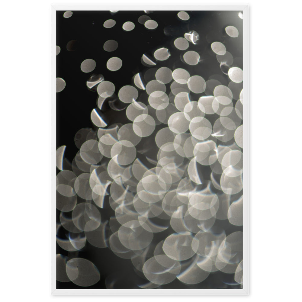 Lichtblasen - Poster im Rahmen Kuratoren von artlia Weiß / 61×91 cm artlia