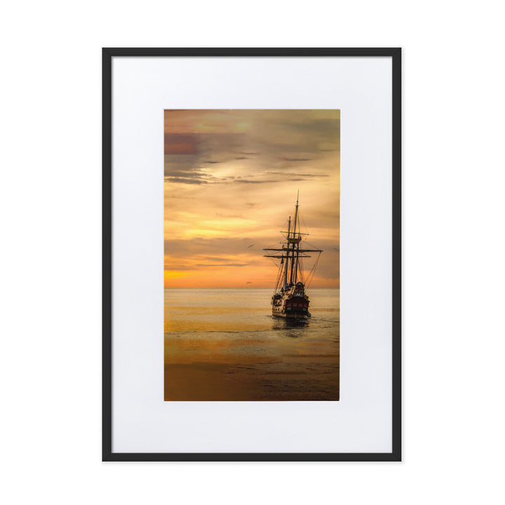 Poster mit Passepartout - Schiff im Sonnenuntergang Kuratoren von artlia Schwarz / 50×70 cm artlia