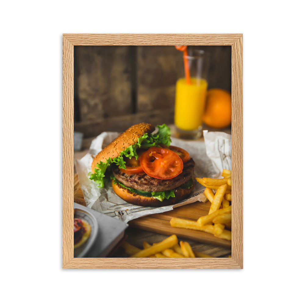Poster mit Rahmen - Burger und Pommes Kuratoren von artlia Oak / 30×40 cm artlia