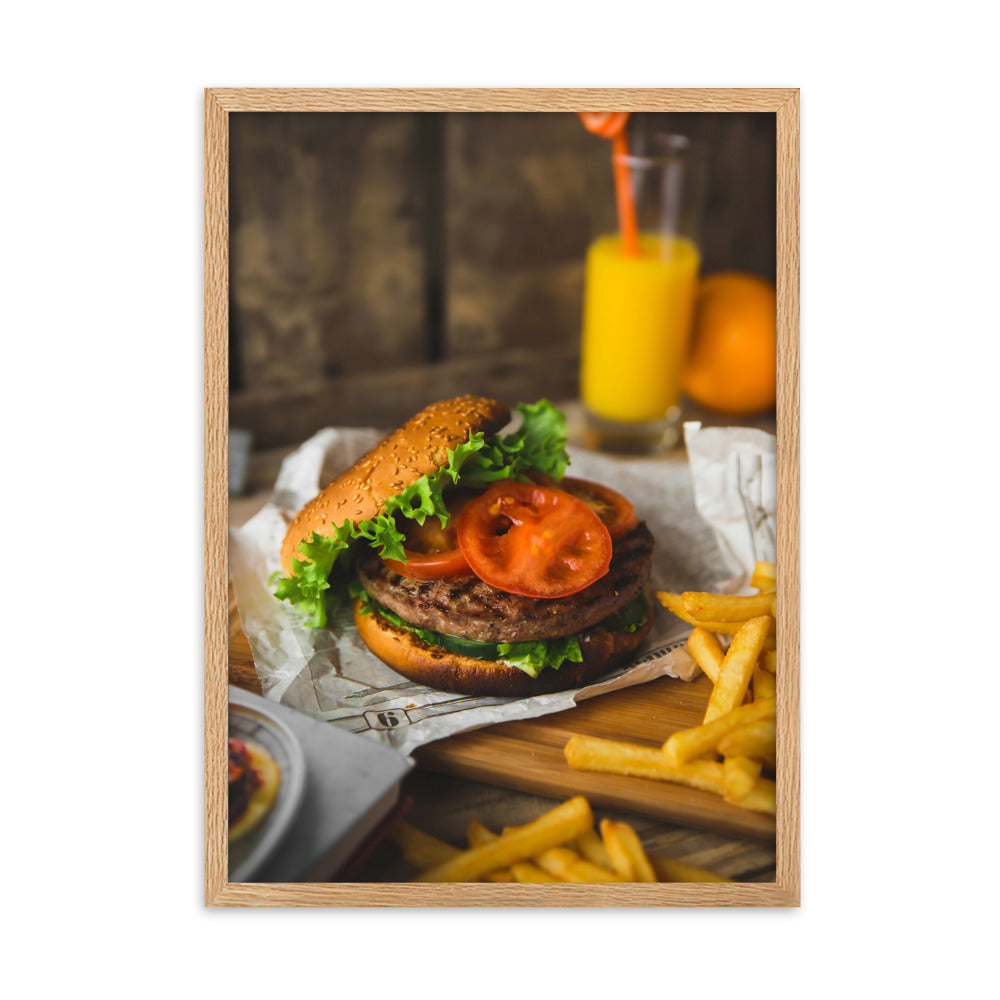 Poster mit Rahmen - Burger und Pommes Kuratoren von artlia Oak / 50×70 cm artlia