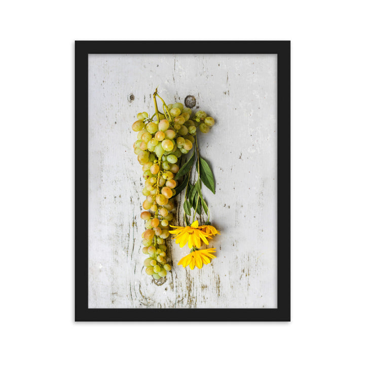 Poster mit Rahmen - Weintrauben und Blumen Kuratoren von artlia Schwarz / 30×40 cm artlia