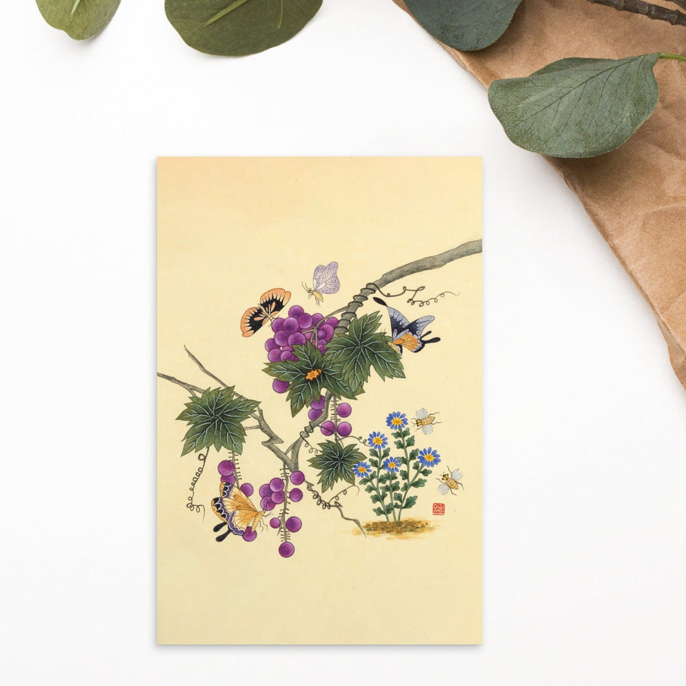 Schmetterlinge auf Traubenbaum - Postkarte Misun Kim artlia