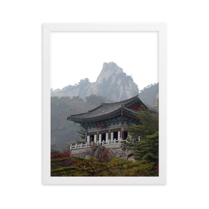 Temple in the mountain Tempel im Berg - Poster im Rahmen artlia Weiß / 30×40 cm artlia