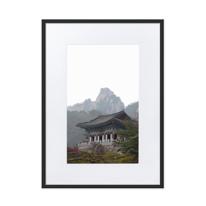 Temple in the mountain Tempel im Berg - Poster im Rahmen mit Passepartout artlia Schwarz / 50×70 cm artlia
