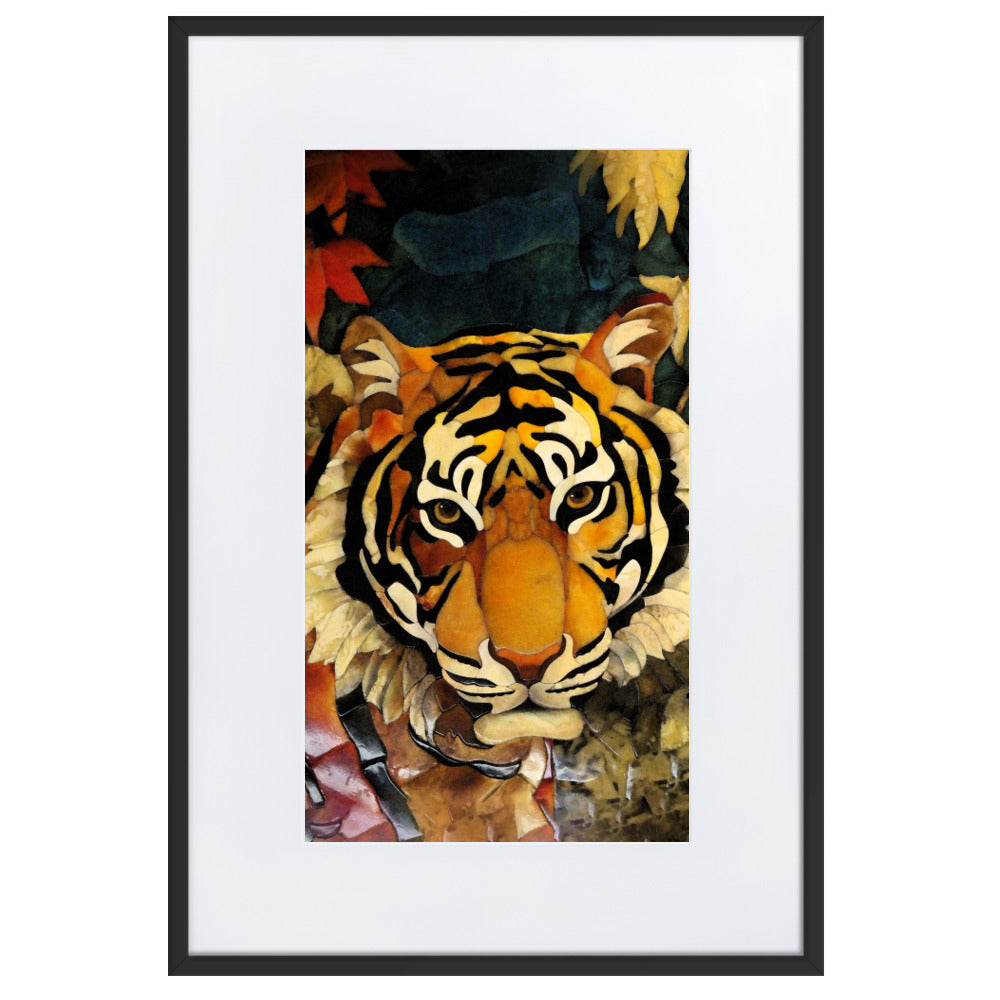 Tiger in Autumn - Poster im Rahmen mit Passepartout Kuratoren von artlia Schwarz / 61×91 cm artlia